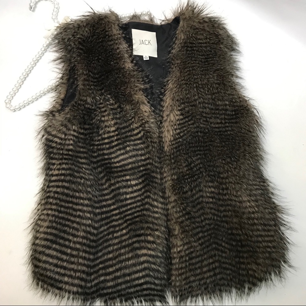 Jack Faux Fur Vest Size Small